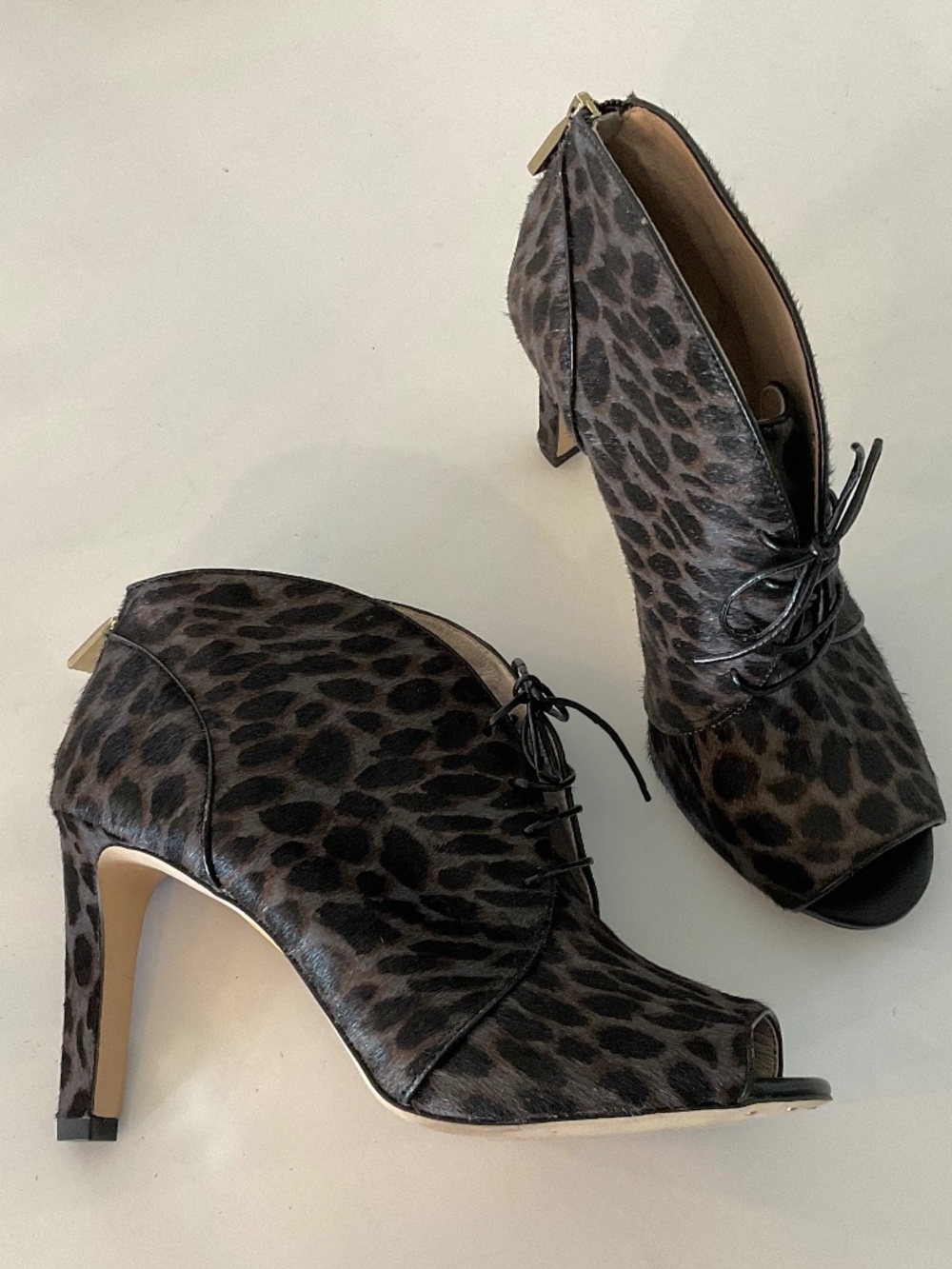 LOUISE ET CIE Veronica Cow Hair Fur Leopard Print Heels Black Grey Brown Size 8 - Picture 1 of 11